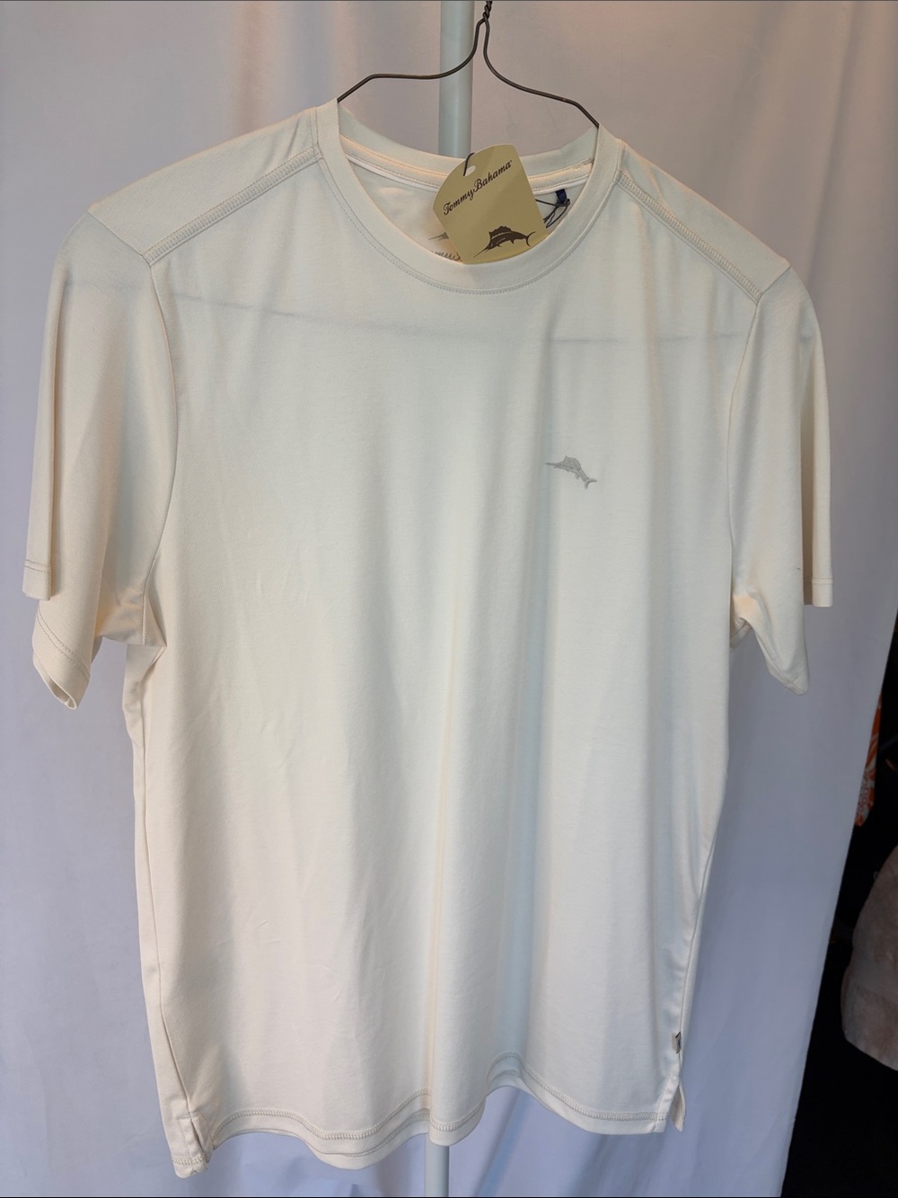 Tommy Bahama Coconut Cream Short-Sleeve Crew Tee - Medium